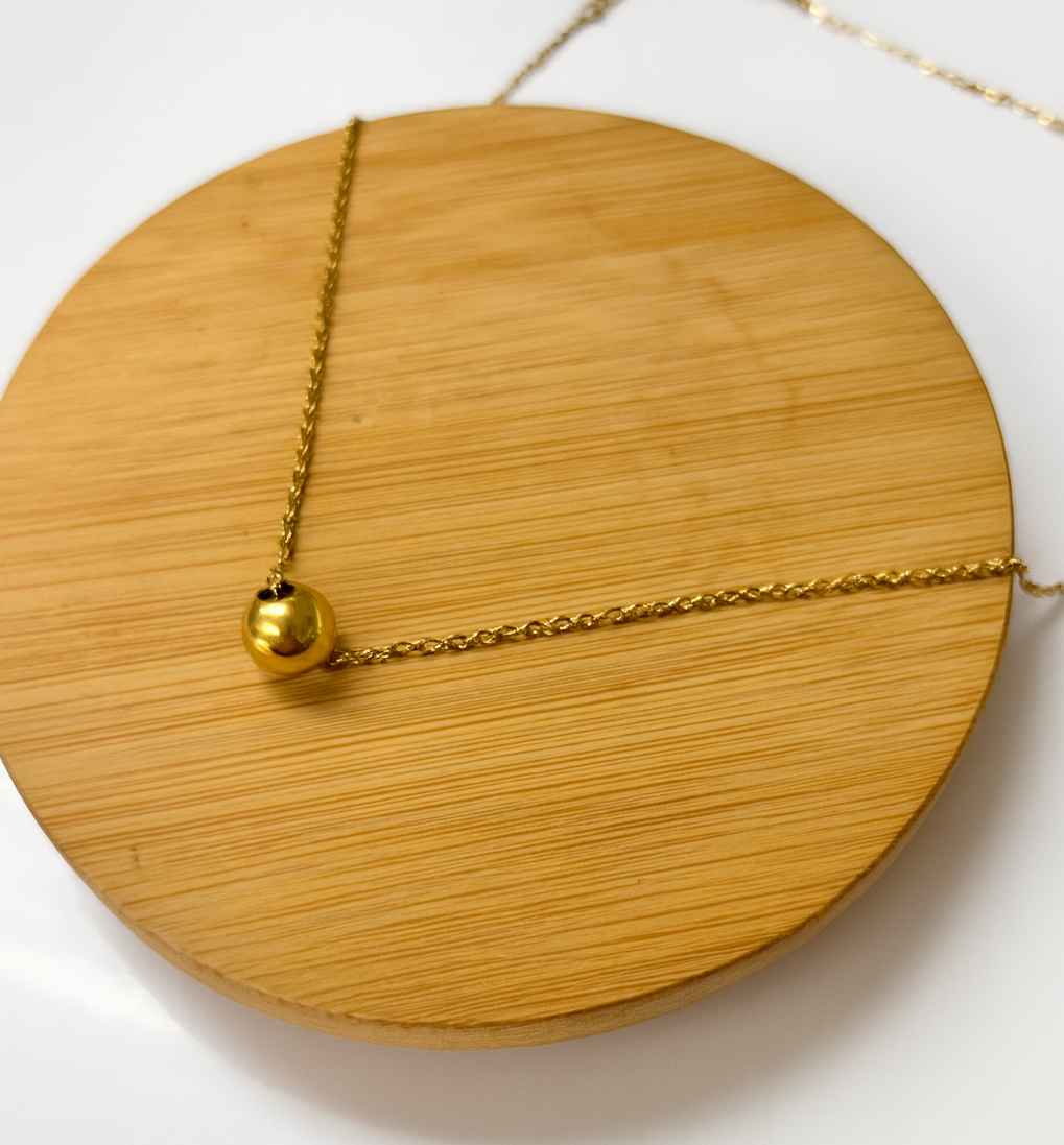 Golden Pearl Necklace