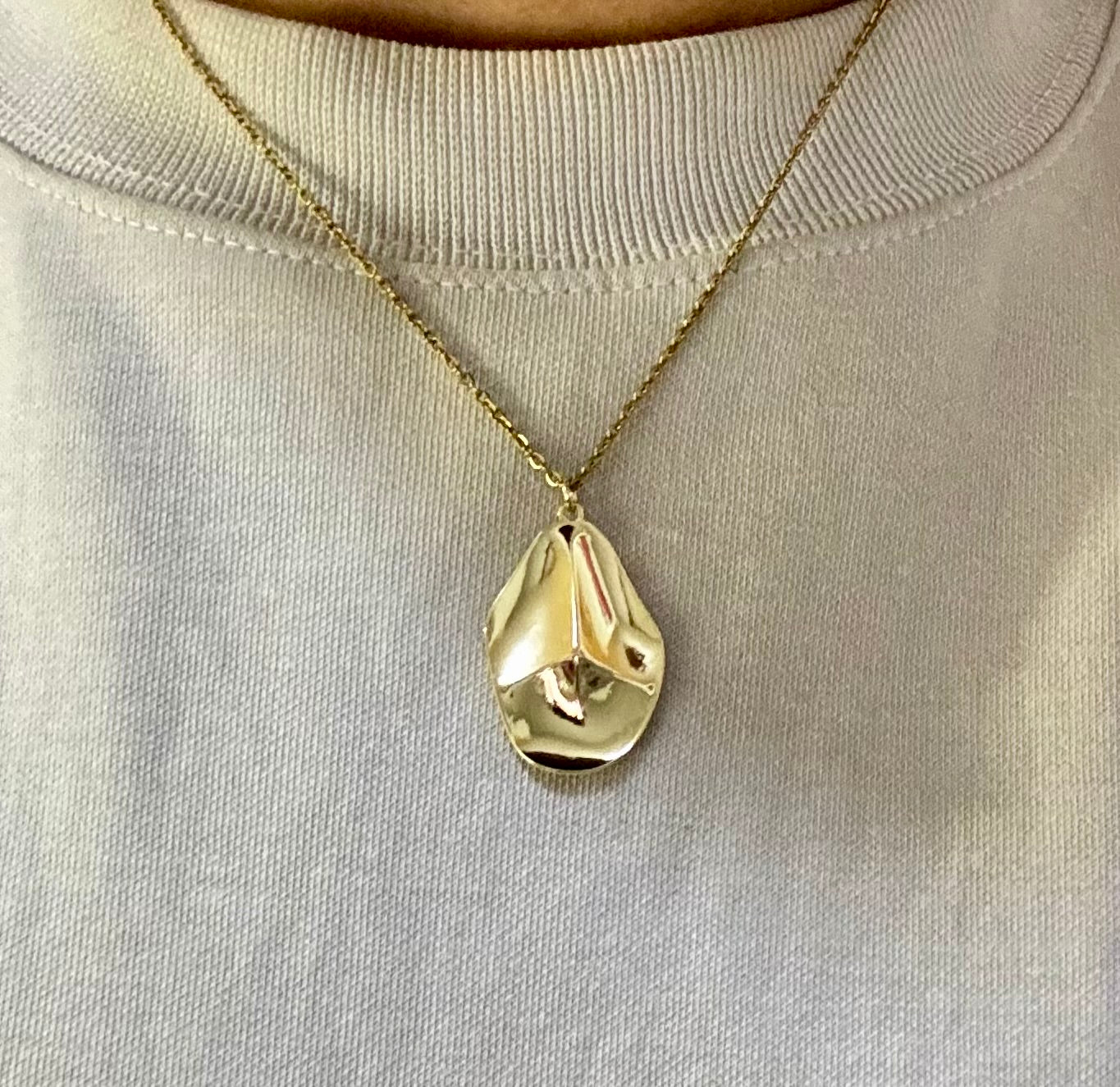Golden leaf drop necklace