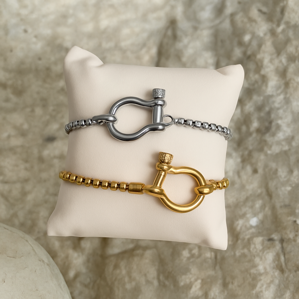 True Link Bracelet - Gold