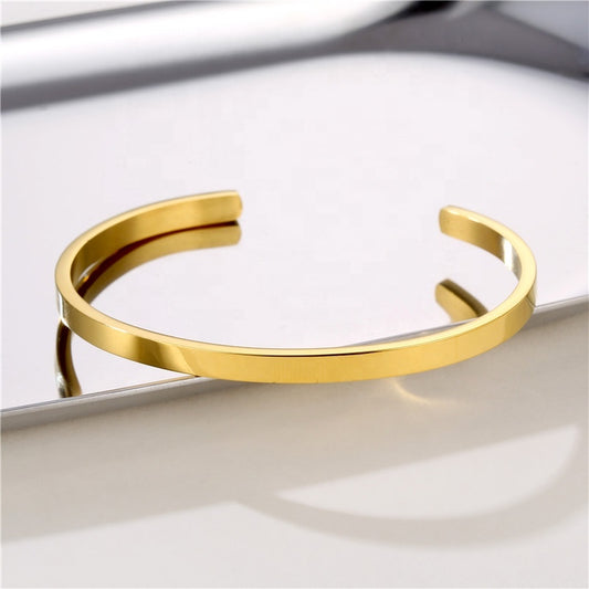 Essential Cuff Bangle - Gold